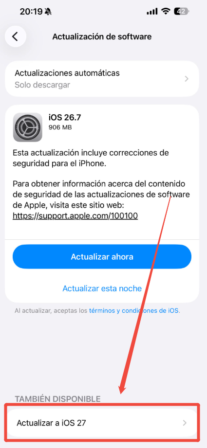 seleccionar Actualizar a iOS 27 debajo de la tarjeta de iOS 26.7